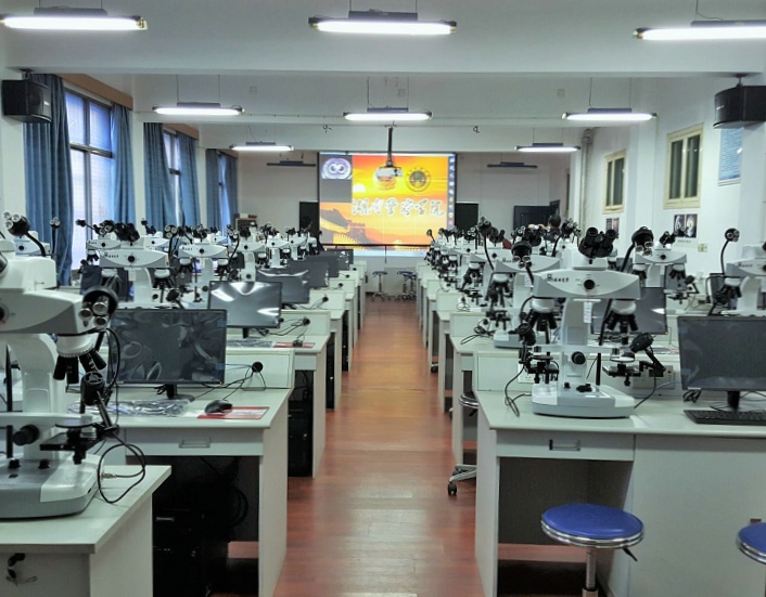 湖南警察學院痕跡實驗室